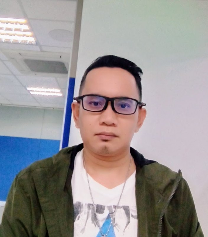 Christopher Tan